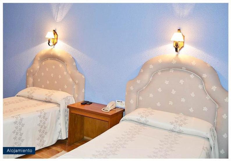 Hotel Las Caldas Las Caldas De Besaya Kültér fotó